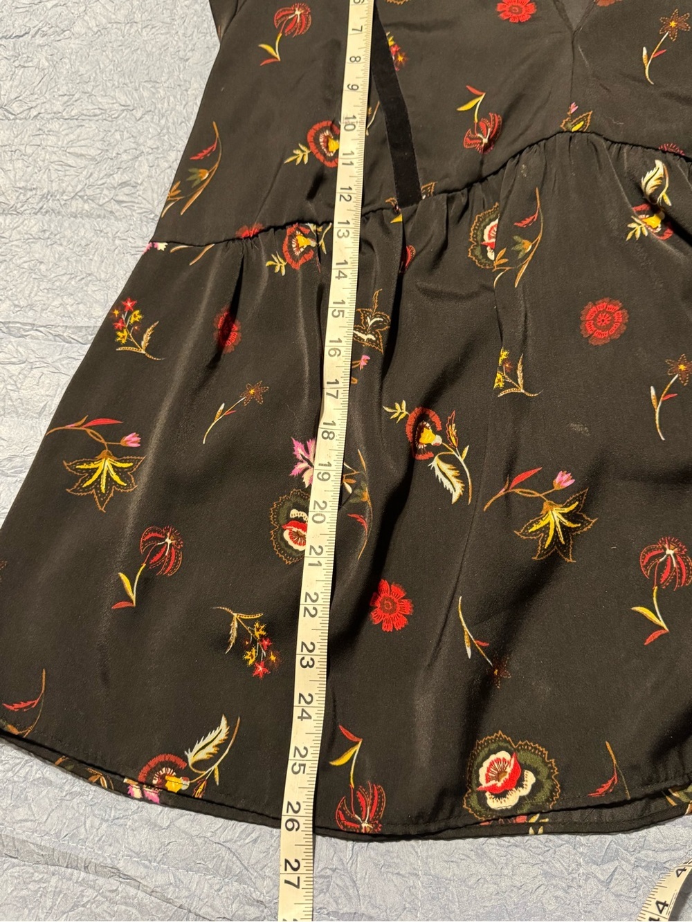 Old Navy Black Floral Long Sleeve V-Neck Peasant Top - Picture 4 of 8